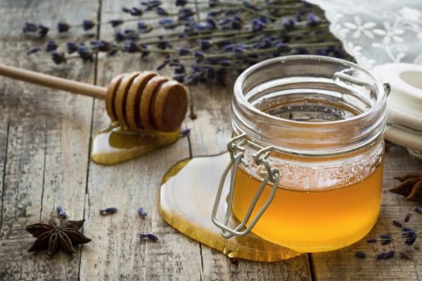 https://shp.aradbranding.com/خرید و قیمت عسل طبیعی گیاهی + فروش صادراتی